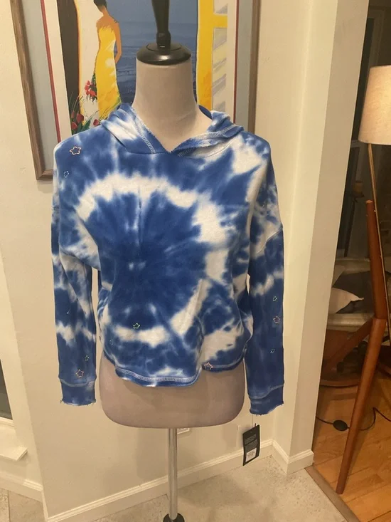 Chaser Blue & White Tie-Dye Cropped Hoodie - Picture 2 of 10